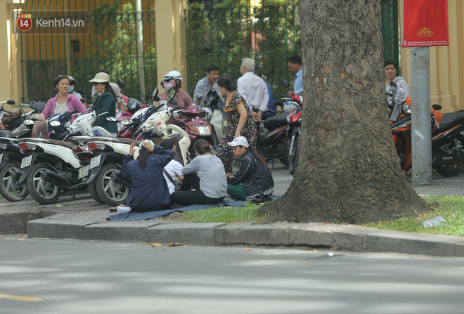 Thí sinh hoàn thành bài thi môn Toán: Người nhận xét khó, người nói phân loại được học sinh - Ảnh 46. Thí sinh hoàn thành bài thi môn Toán: Người nhận xét khó, người nói phân loại được học sinh - Ảnh 46.