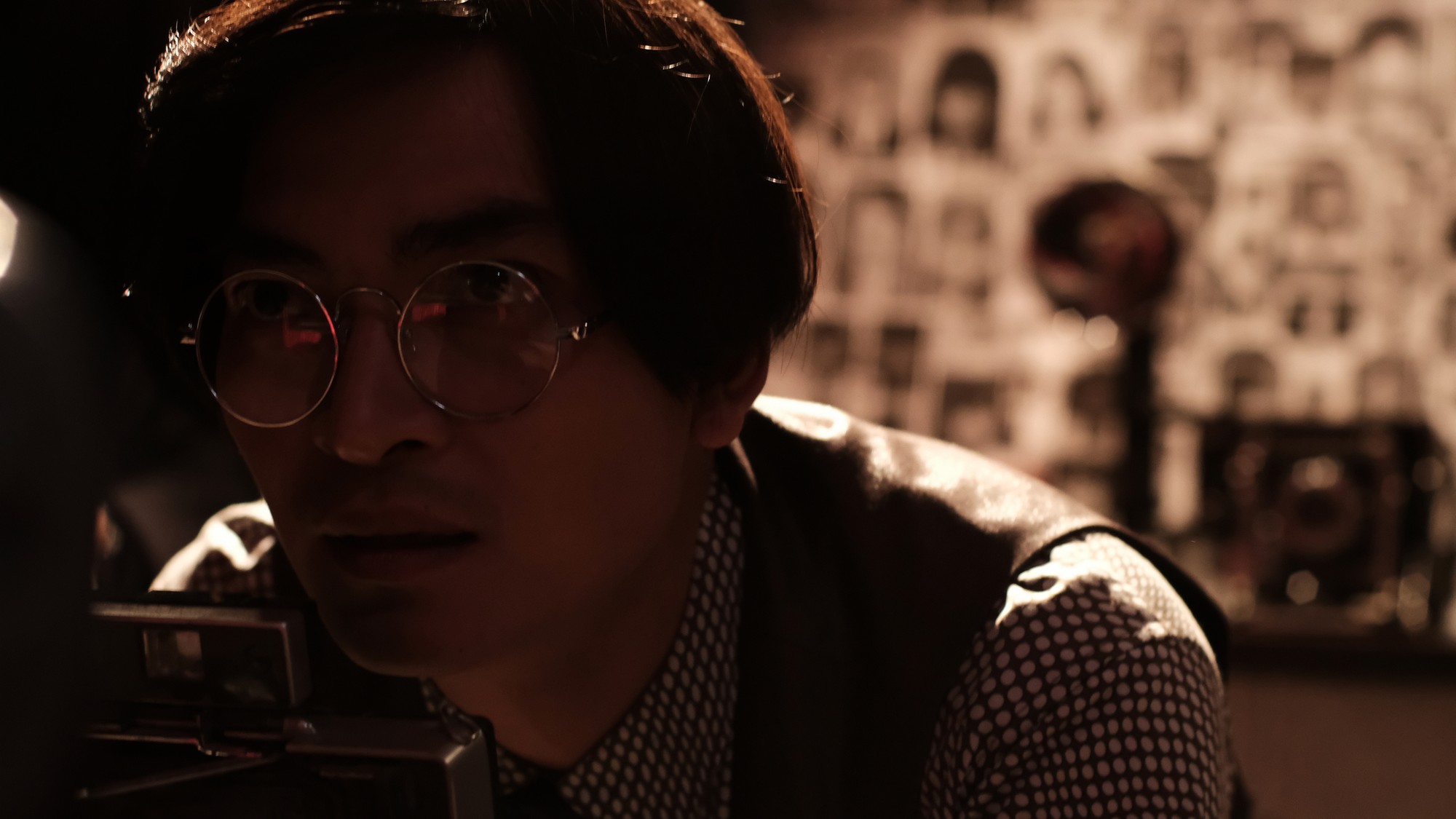 Khương Ngọc: Gã khùng đến đáng sợ trên màn ảnh Việt - Ảnh 8. Khương Ngọc: Gã khùng đến đáng sợ trên màn ảnh Việt - Ảnh 8.