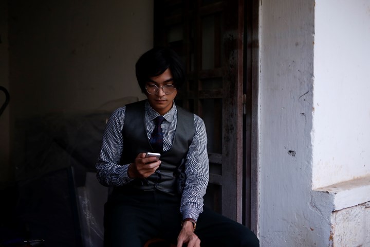 Khương Ngọc: Gã khùng đến đáng sợ trên màn ảnh Việt - Ảnh 10. Khương Ngọc: Gã khùng đến đáng sợ trên màn ảnh Việt - Ảnh 10.