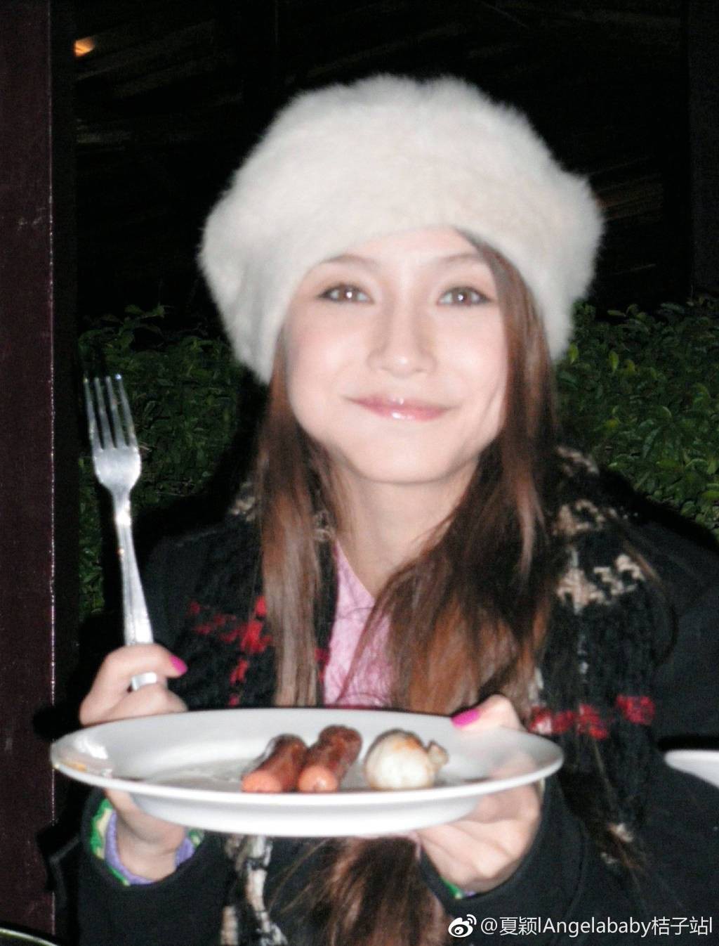 Nhan sắc Angela Baby thời điểm 10 năm trước: Đẹp xuất sắc thế này bảo sao gây tranh cãi! - Ảnh 4. Nhan sắc Angela Baby thời điểm 10 năm trước: Đẹp xuất sắc thế này bảo sao gây tranh cãi! - Ảnh 4.