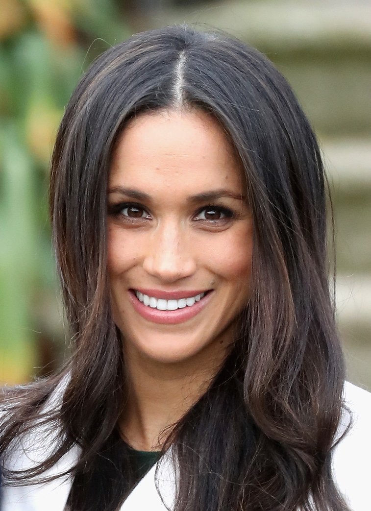 Nhật ký makeup của Meghan Markle: từ trước khi trở thành Công nương đã luôn trang điểm nhẹ nhàng, tinh tế, duy chỉ có một lần hơi lỗi - Ảnh 9. Nhật ký makeup của Meghan Markle: từ trước khi trở thành Công nương đã luôn trang điểm nhẹ nhàng, tinh tế, duy chỉ có một lần hơi lỗi - Ảnh 9.