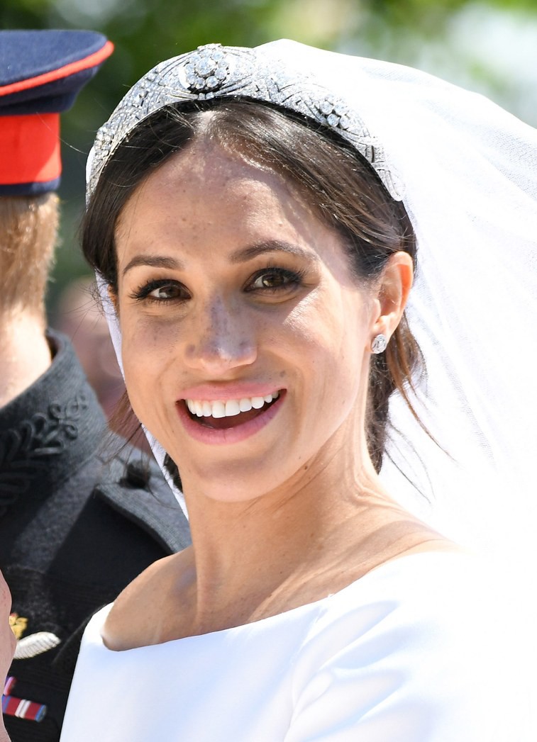Nhật ký makeup của Meghan Markle: từ trước khi trở thành Công nương đã luôn trang điểm nhẹ nhàng, tinh tế, duy chỉ có một lần hơi lỗi - Ảnh 11. Nhật ký makeup của Meghan Markle: từ trước khi trở thành Công nương đã luôn trang điểm nhẹ nhàng, tinh tế, duy chỉ có một lần hơi lỗi - Ảnh 11.