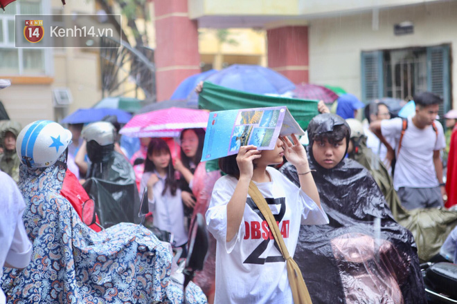 Đề tổ hợp KHXH: Nhiều câu có đáp án giống nhau, học sinh tưởng làm đúng nhưng hóa ra lại nhầm - Ảnh 2.