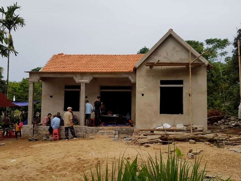 Điện giật làm 4 công nhân tử vong ở Nghệ An: Tang thương xóm nhỏ - Ảnh 1.