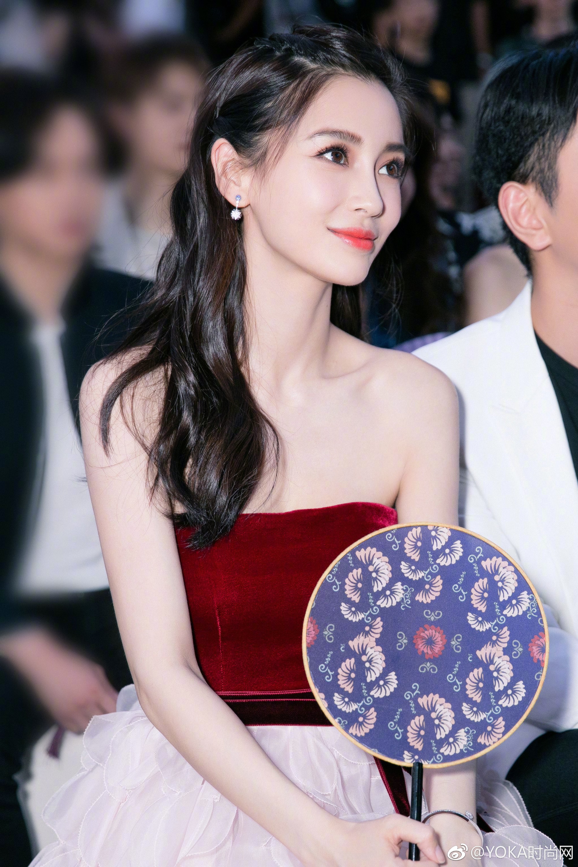 Mỗi lần xuất hiện đều đẹp không góc chết thế này, bảo sao Angela Baby đắt sô sự kiện - Ảnh 7. Mỗi lần xuất hiện đều đẹp không góc chết thế này, bảo sao Angela Baby đắt sô sự kiện - Ảnh 7.