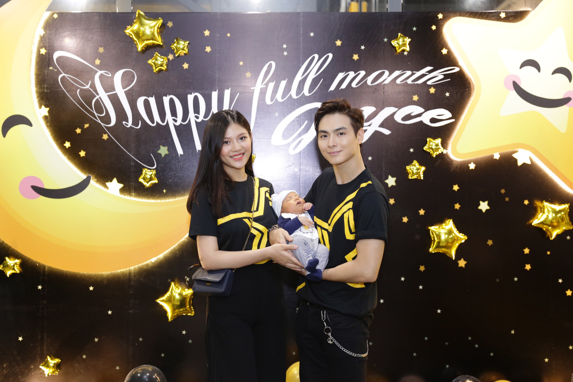 Chúng Huyền Thanh - Jay Quân tổ chức tiệc đầy tháng con trai đầu lòng - Ảnh 4.