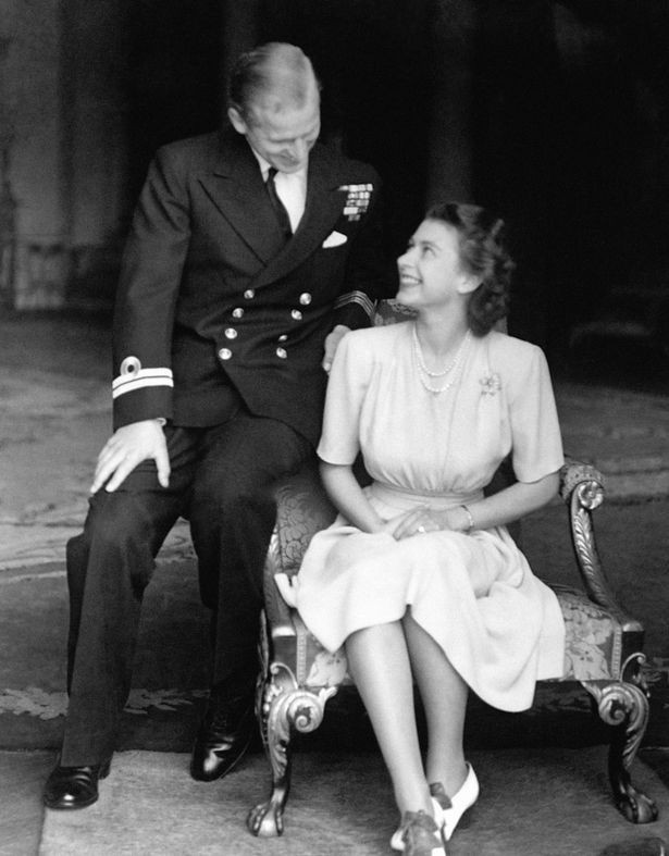 Hoàng tử bé Louis sẽ được rửa tội vào ngày 9/7, ít người biết đó là một ngày kỷ niệm đặc biệt của Nữ hoàng Anh - Ảnh 2.