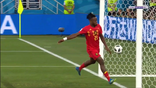 World Cup 2018: Messi, Ronaldo cũng không dám thử kiểu ăn mừng gậy ông đập lưng ông này - Ảnh 1.