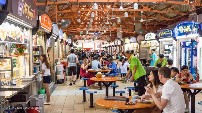 Singapore đắt đỏ có tiếng, nhưng ăn uống ở nơi này thì đảm bảo ngon, rẻ như người bản địa - Ảnh 1.