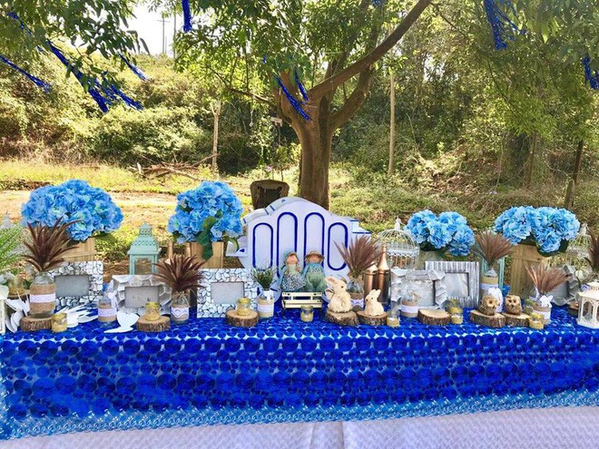 Sự thật phía sau đám cưới “đại gia Đắk Lắk” làm nguyên một sân khấu chơi nhạc DJ, cô dâu chú rể trực tiếp là “cơ trưởng” - Ảnh 5. Sự thật phía sau đám cưới “đại gia Đắk Lắk” làm nguyên một sân khấu chơi nhạc DJ, cô dâu chú rể trực tiếp là “cơ trưởng” - Ảnh 5.