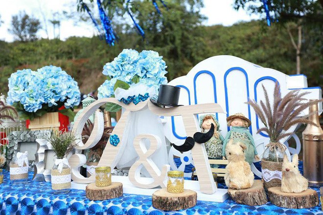 Sự thật phía sau đám cưới “đại gia Đắk Lắk” làm nguyên một sân khấu chơi nhạc DJ, cô dâu chú rể trực tiếp là “cơ trưởng” - Ảnh 6. Sự thật phía sau đám cưới “đại gia Đắk Lắk” làm nguyên một sân khấu chơi nhạc DJ, cô dâu chú rể trực tiếp là “cơ trưởng” - Ảnh 6.