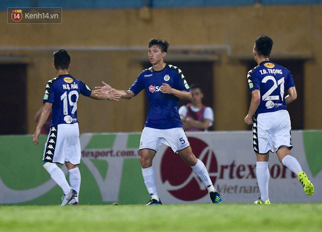 “Các cầu thủ lứa U23 của Hà Nội FC thi đấu quá nhanh” - Ảnh 2.