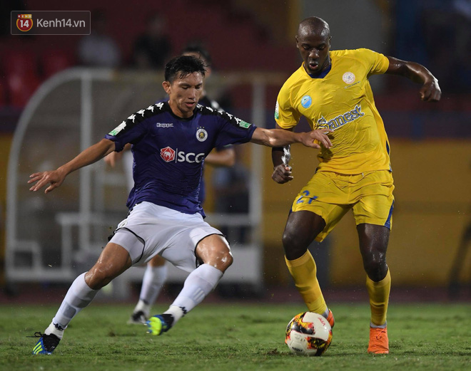 Quang Hải U23 ghi siêu phẩm đá phạt, Hà Nội FC lập kỷ lục 11 trận bất bại - Ảnh 4.
