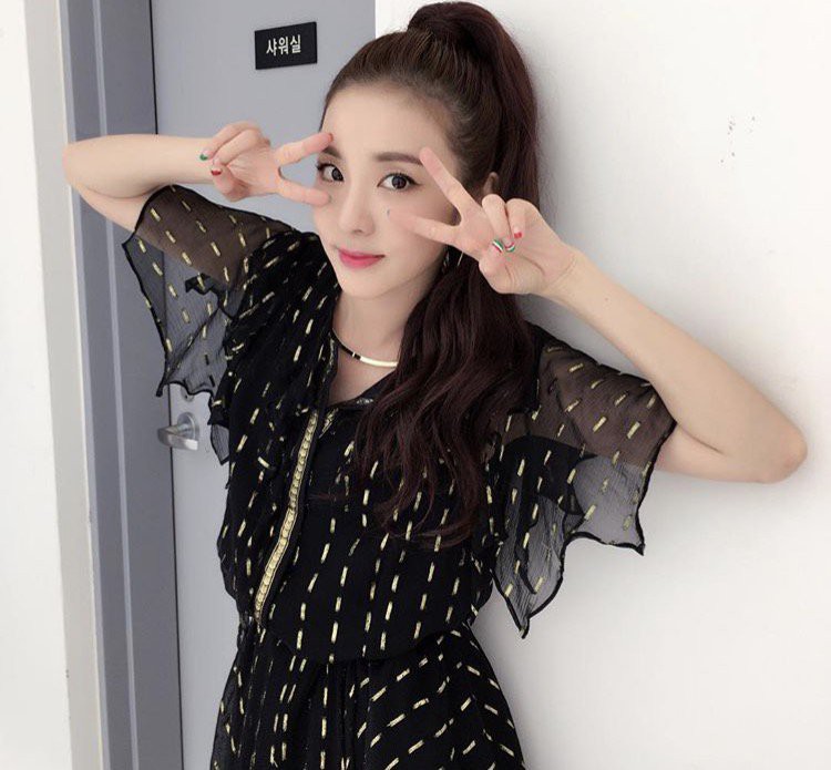 dara4-1528000430603666957225.jpg