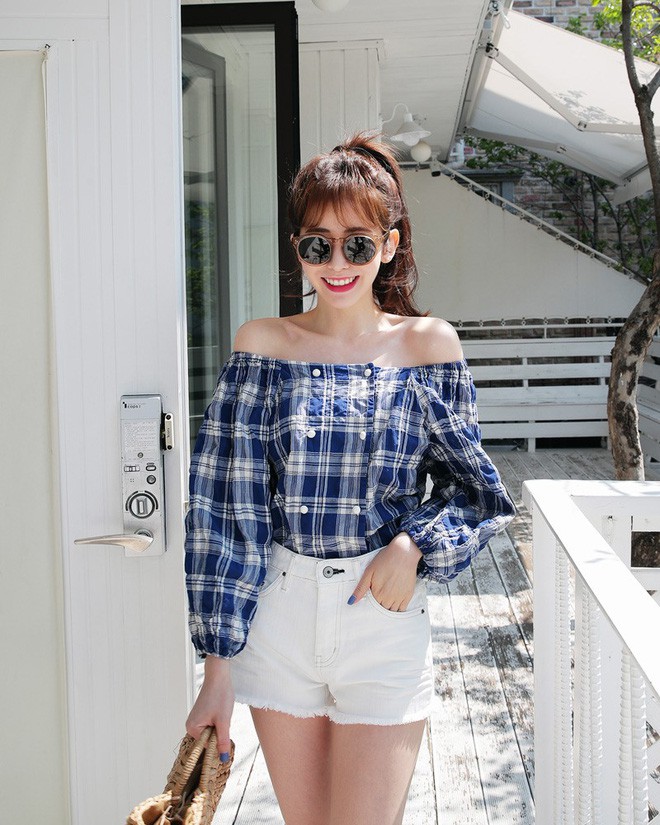 15 set đồ dưới đây chứng minh rằng quần trắng cũng đa zi năng chẳng kém quần jeans - Ảnh 13.