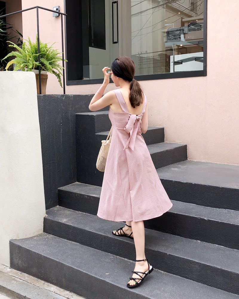 Váy maxi trắng 2 dây đi biển thắt nơ hở lưng | Shopee Việt Nam