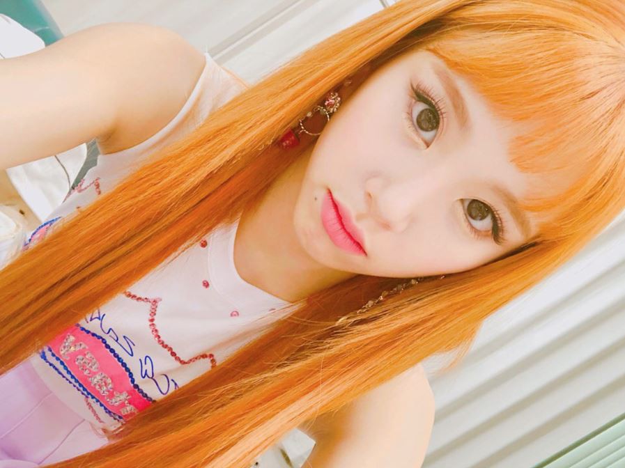 chaeyoung-1-15281066784751675258850.jpg