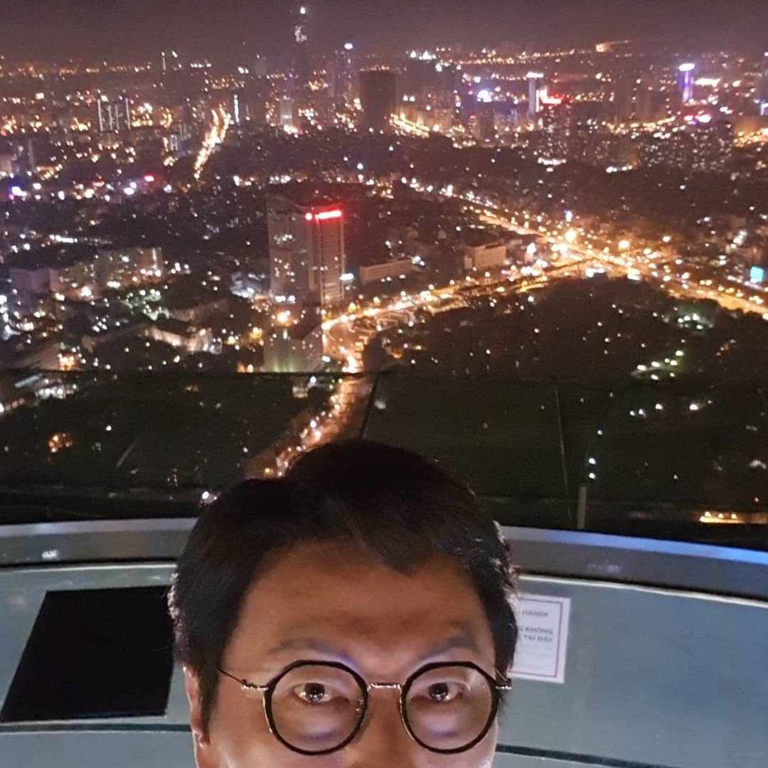 kimsooro329427761531709422065422704865829157076992n-15281216919091421249767.jpg