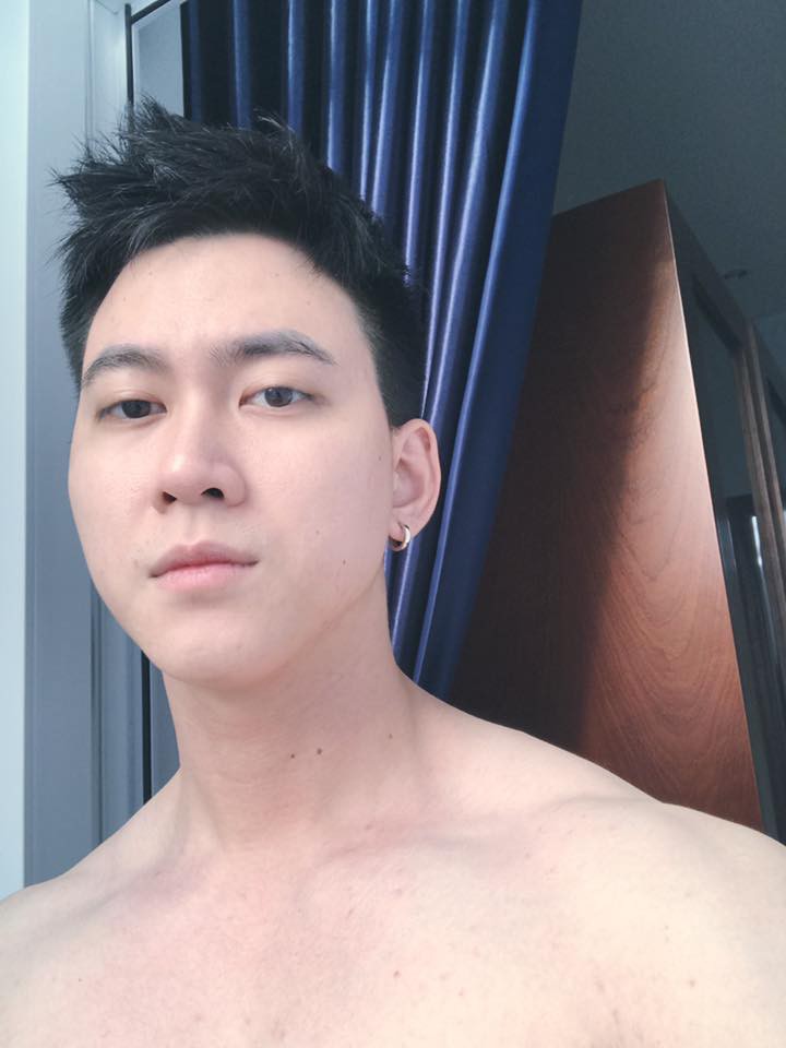 Anh chàng đồng tính đẹp trai với loạt clip mặt đơ, kể chuyện sợ bị con gái gửi ảnh sexy là ai? - Ảnh 5. Anh chàng đồng tính đẹp trai với loạt clip mặt đơ, kể chuyện sợ bị con gái gửi ảnh sexy là ai? - Ảnh 5.