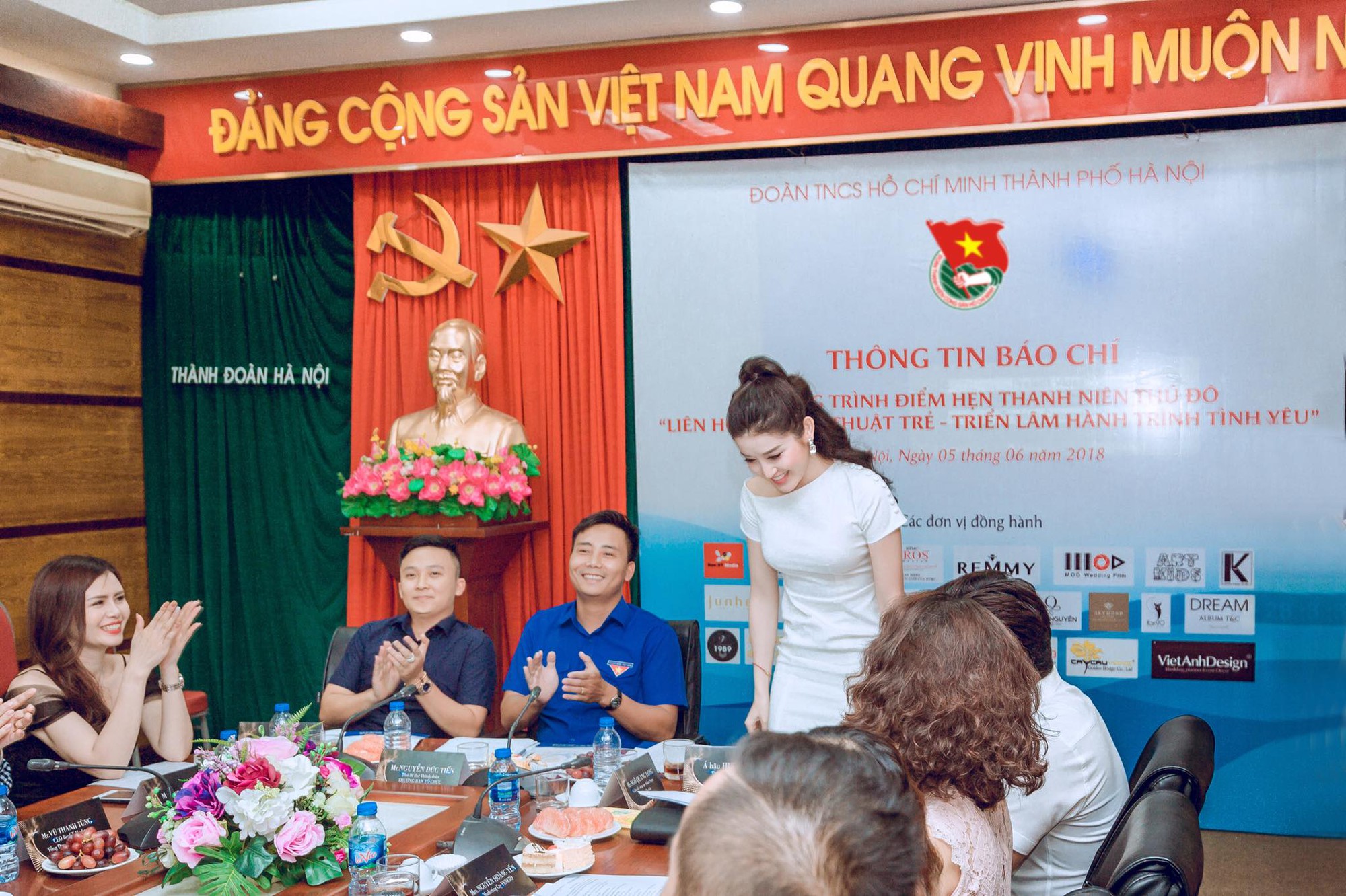Giới trẻ háo hức đón chờ chuỗi hoạt động văn hóa nghệ thuật ý nghĩa tại chương trình Điểm hẹn Thanh niên Thủ đô 2018 - Ảnh 2. Giới trẻ háo hức đón chờ chuỗi hoạt động văn hóa nghệ thuật ý nghĩa tại chương trình Điểm hẹn Thanh niên Thủ đô 2018 - Ảnh 2.