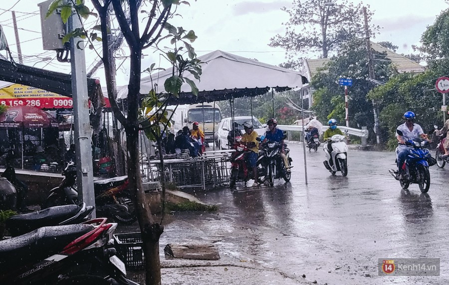 Mẹ của cô gái bị bạn trai cũ giết hại rồi phân xác ở Sài Gòn: “Tôi từng mua xe và mở cửa hàng cho nó, sao nó nỡ nhẫn tâm với con tôi” - Ảnh 1. Mẹ của cô gái bị bạn trai cũ giết hại rồi phân xác ở Sài Gòn: “Tôi từng mua xe và mở cửa hàng cho nó, sao nó nỡ nhẫn tâm với con tôi” - Ảnh 1.