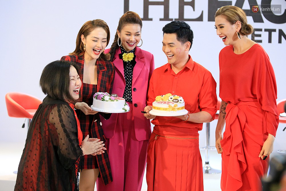 Khoảnh khắc lịch sử: Minh Hằng mừng sinh nhật cùng Võ Hoàng Yến! - Ảnh 4. Khoảnh khắc lịch sử: Minh Hằng mừng sinh nhật cùng Võ Hoàng Yến! - Ảnh 4.