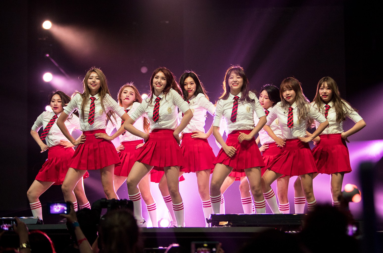 ioi-kcon-2016-billboard-1548-15282083590662090460796.jpg