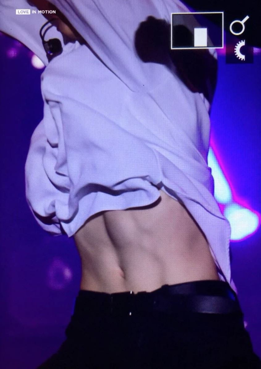 minhyun-5-15282106969441003047946.jpg