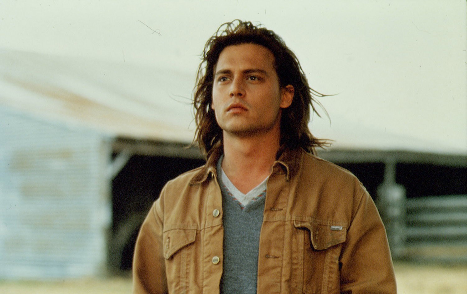 Trước khi trở nên tiều tụy, Johnny Depp cũng từng soái hết phần thiên hạ ít nhất cũng 5 phen! - Ảnh 15. Trước khi trở nên tiều tụy, Johnny Depp cũng từng soái hết phần thiên hạ ít nhất cũng 5 phen! - Ảnh 15.