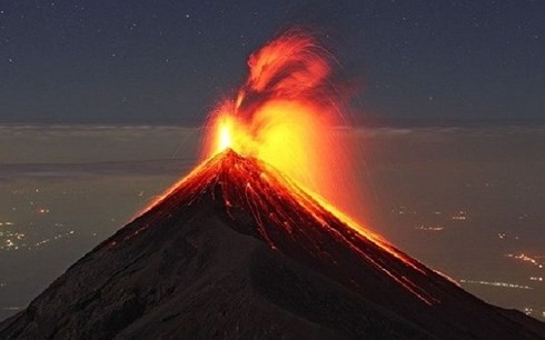 Gần 200 người Guatemala vẫn mất tích sau vụ núi lửa phun trào - Ảnh 1.