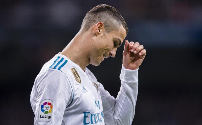  Những ngày hô mưa gọi gió đã chấm dứt, Ronaldo sẽ đi đâu? - Ảnh 1.