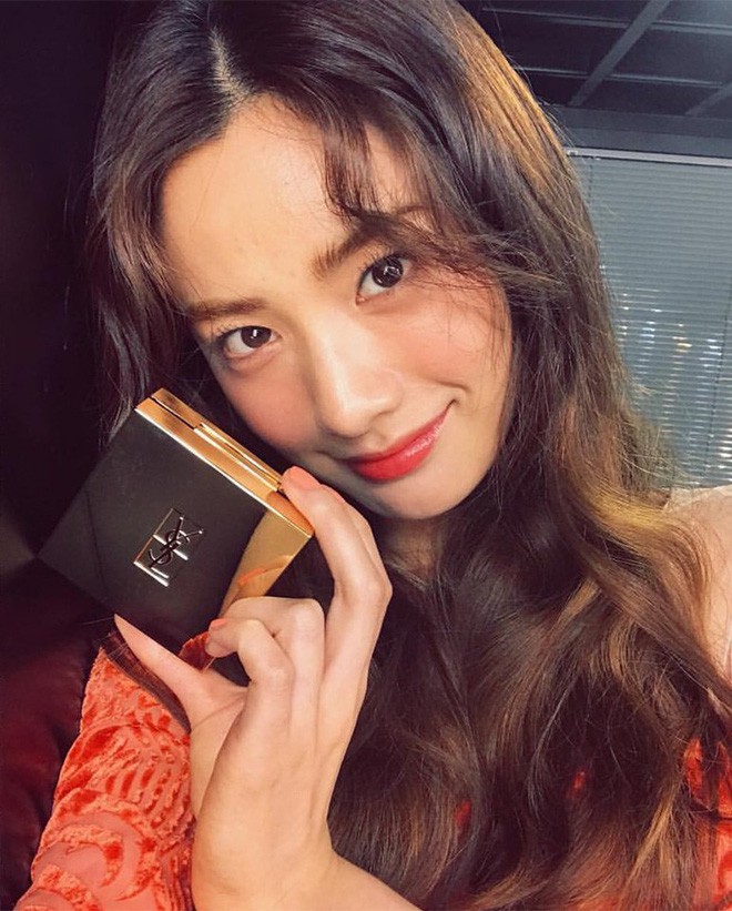 Biết được những sản phẩm làm đẹp yêu thích của các sao nữ xứ Hàn, chị em cũng nên sắm ngay vì có loại chỉ hơn 200.000 VNĐ - Ảnh 3.