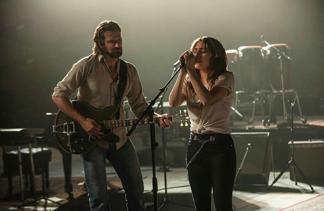 Lady Gaga tình tứ hết cỡ với Bradley Cooper trong A Star Is Born - Ảnh 6.