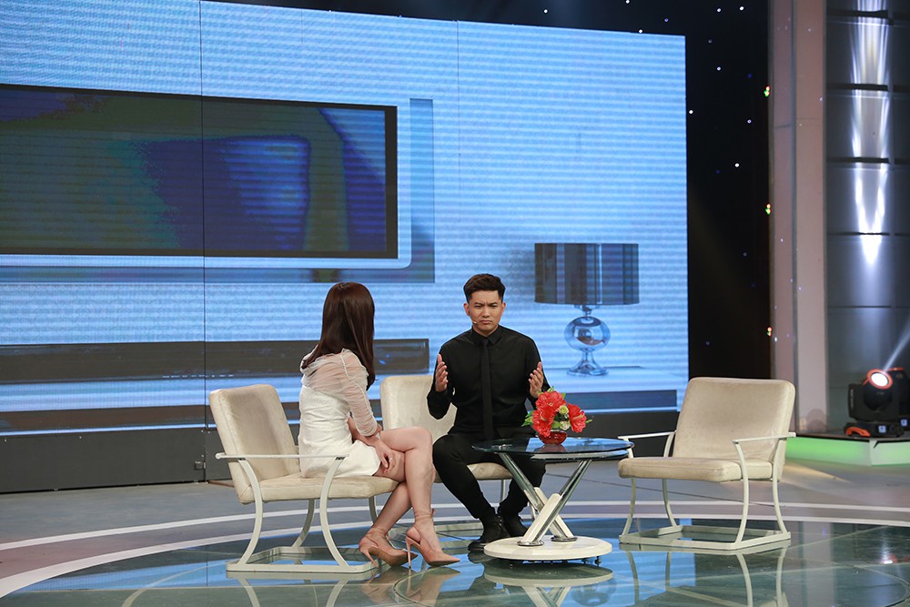 Xử lý êm đẹp khi bị ép ăn cơm trước kẻng, nữ nhân viên Marketing giành ngôi Quán quân Quý cô hoàn hảo - Ảnh 8. Xử lý êm đẹp khi bị ép ăn cơm trước kẻng, nữ nhân viên Marketing giành ngôi Quán quân Quý cô hoàn hảo - Ảnh 8.