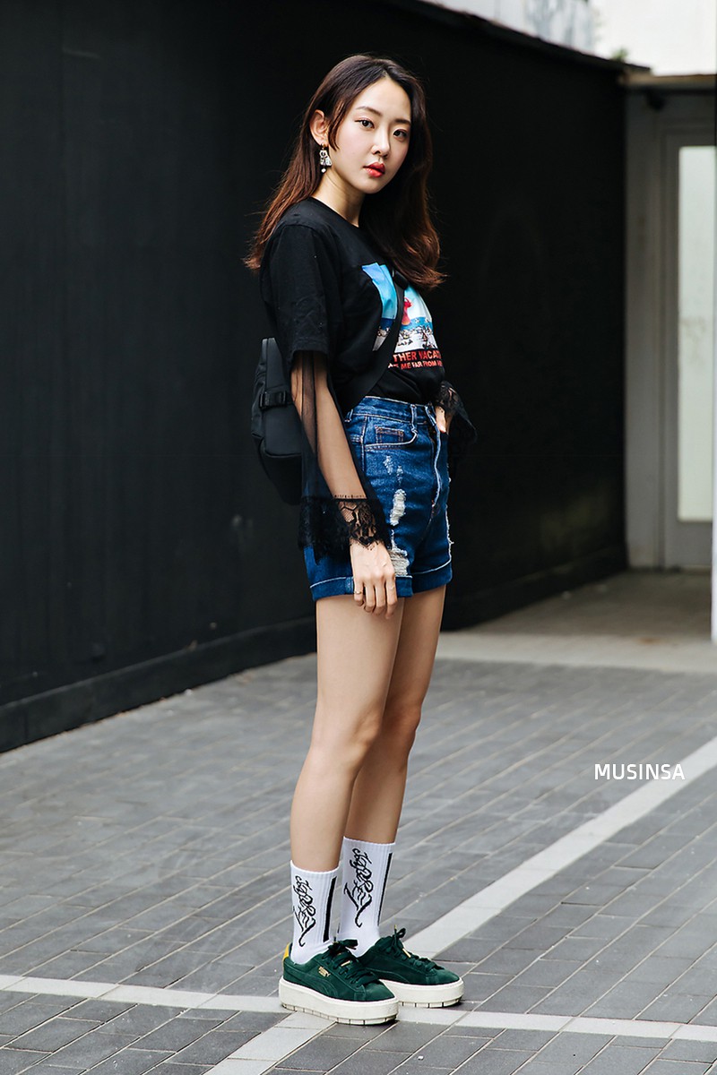 Chỉ quanh quẩn với vài công thức tầm thường mà giới trẻ Hàn vẫn gây xuýt xoa vì mặc quá đẹp - Ảnh 9. Chỉ quanh quẩn với vài công thức tầm thường mà giới trẻ Hàn vẫn gây xuýt xoa vì mặc quá đẹp - Ảnh 9.