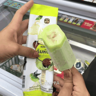 Ước gì cửa hàng 7-Eleven ở Việt Nam cũng có món kem xoài mắm Thái độc lạ này - Ảnh 4.