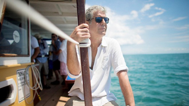 Đường tình trắc trở của vị đầu bếp tài hoa Anthony Bourdain: Hai lần gãy gánh hôn nhân và mối tình chưa kịp viên mãn đã vội chia ly - Ảnh 5.