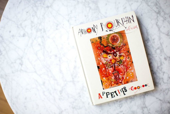 Đầu bếp Anthony Bourdain từng muốn tự tử nhiều lần nhưng đây chính là người đã giúp ông vượt qua - Ảnh 5.
