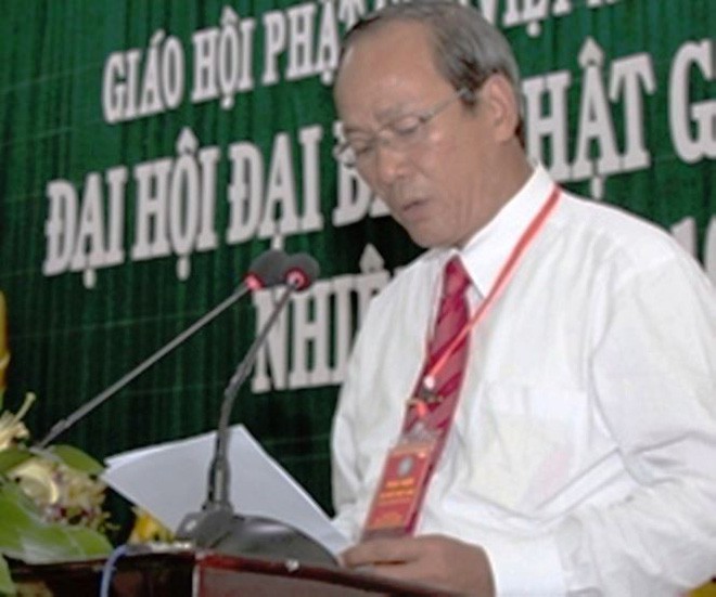 Sẽ cho cô giáo bị hiếp dâm tại lớp học được chuyển trường - Ảnh 2.