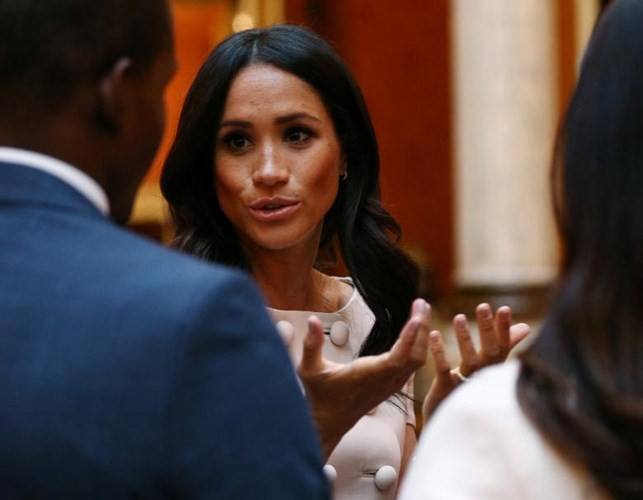 Ảnh: Công nương Anh Meghan Markle tỏa sáng nhờ gu thời trang tinh tế - Ảnh 7.