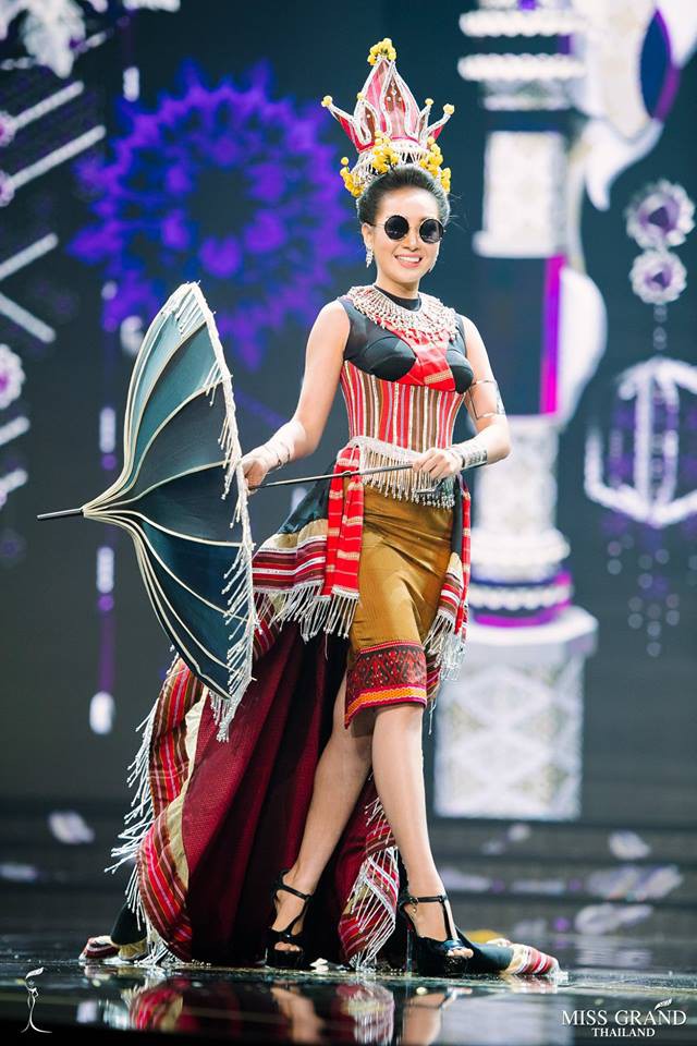 Miss Grand Thái 2018: được ăn cả, ngã vẫn ăn điểm khi mà các thí sinh toàn mặc đồ lồng lộn thế này - Ảnh 5.