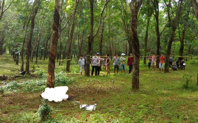 Ph&aacute;t hiện x&aacute;c người đ&agrave;n &ocirc;ng chết ch&aacute;y b&ecirc;n cạnh chiếc đồng hồ v&agrave; 500.000 đồng - Ảnh 1.