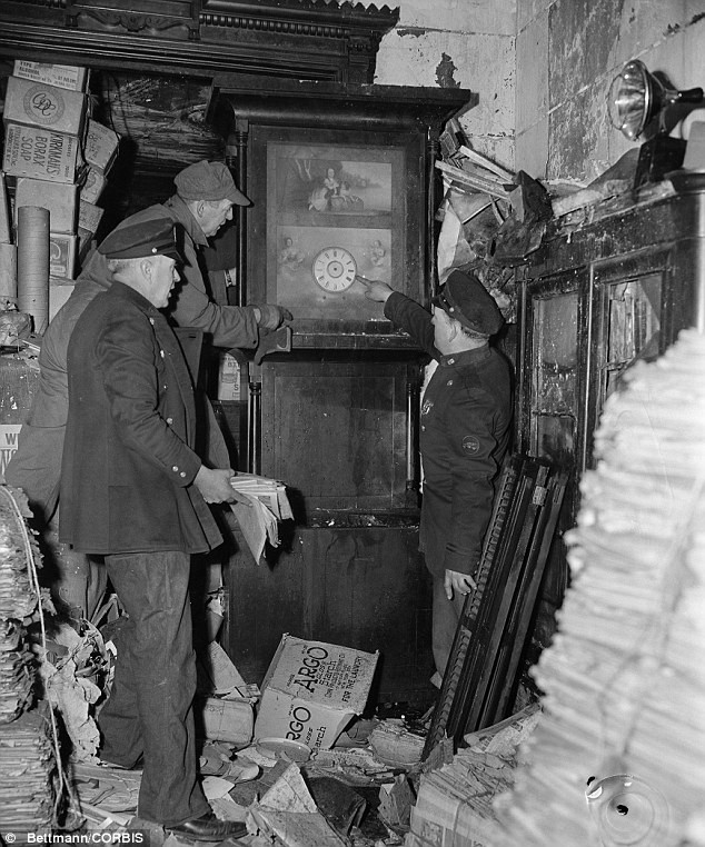 Cuộc đời kỳ lạ của anh em Collyer: Người là luật sư, người là nhạc công nhưng cuối đời lại trở thành “vua ve chai” rồi bị chết chìm trong 120 tấn rác - Ảnh 5.