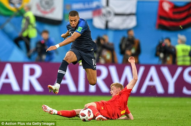 Mơ v&ocirc; địch World Cup từ năm 6 tuổi v&agrave; giấc mơ ấy của Mbappe đ&atilde; sắp th&agrave;nh hiện thực - Ảnh 2.