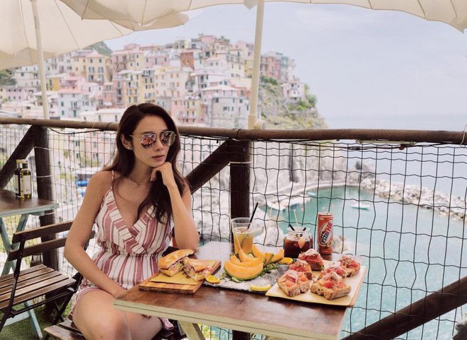 Hot Instagramer Hồng K&ocirc;ng x&oacute;a vội 95 b&agrave;i đăng sau khi bị ph&aacute;t hiện d&ugrave;ng ảnh tr&ecirc;n Google - Ảnh 3.
