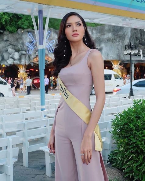 Nhan sắc Tân Hoa hậu Hòa bình Thái Lan: Khi đăng quang lộng lẫy như nữ hoàng, ảnh ngoài đời cũng đẹp ngây ngất - Ảnh 10.