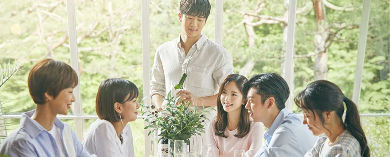 Phim H&agrave;n Ch&agrave;ng Quản Gia: Khi &ocirc; sin của bạn lại l&agrave;... so&aacute;i ca - Ảnh 1.