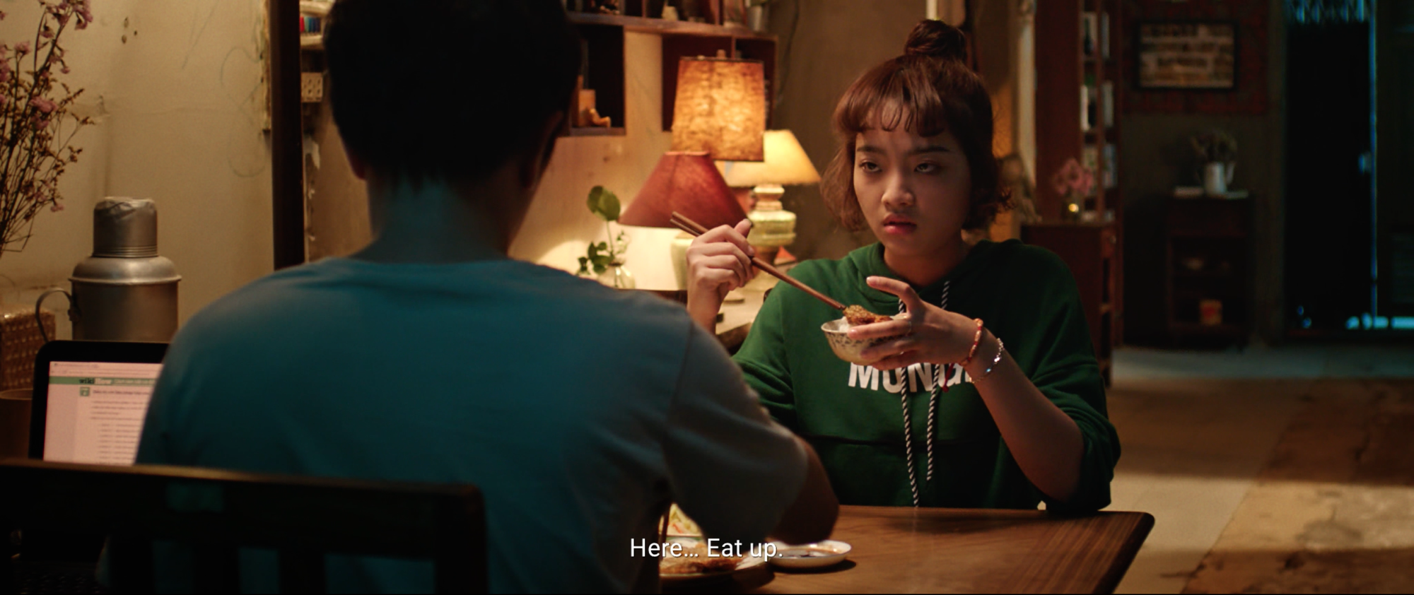 Phương Anh Đào tá hỏa khi thấy Thái Hòa đang vô tư khỏa thân trong nhà mình - Ảnh 4. Phương Anh Đào tá hỏa khi thấy Thái Hòa đang vô tư khỏa thân trong nhà mình - Ảnh 4.