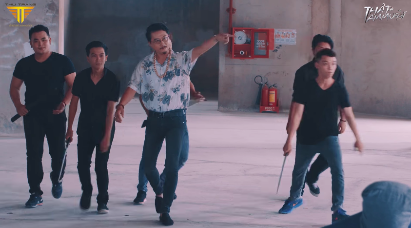 Sau 2 tuần chờ đợi, Thập Tam Muội vừa nhá hàng tập 3 đã gây sốt với cuộc đại chiến giang hồ - Ảnh 2. Sau 2 tuần chờ đợi, Thập Tam Muội vừa nhá hàng tập 3 đã gây sốt với cuộc đại chiến giang hồ - Ảnh 2.