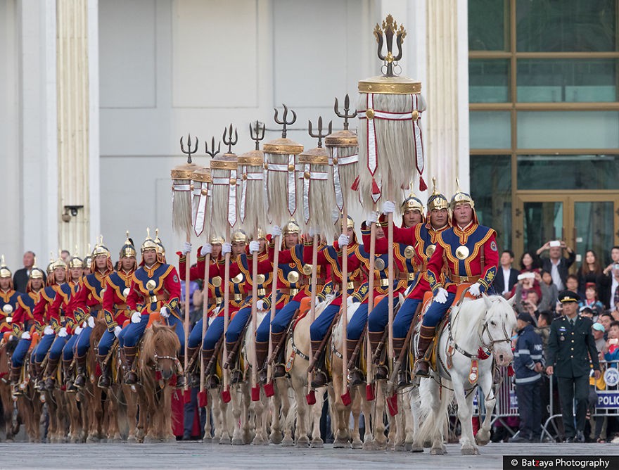 Chùm ảnh tuyệt đẹp về lễ hội Naadam đầy màu sắc của người dân Mông Cổ - Ảnh 11.